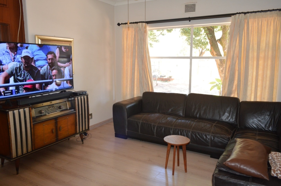 4 Bedroom Property for Sale in Wilkoppies North West
